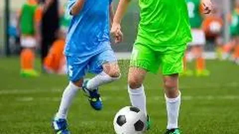 电竞选手的日常：轻松游戏背后隐藏的职场挑战与单调