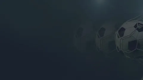 勒沃库森勇士集体拼搏，双冠辉煌成就辉煌